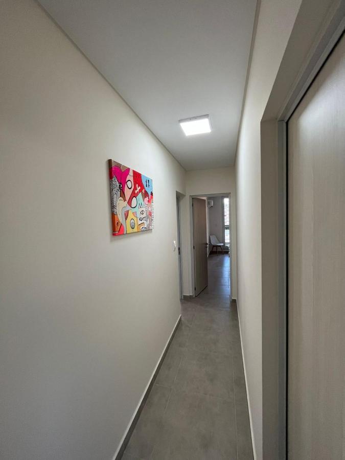Nuevo, Bellisimo, Confort Y Muy Amplio - 2 Dormitorios, Uno En - 2 Banos Y Pileta !! Apartment Rosario