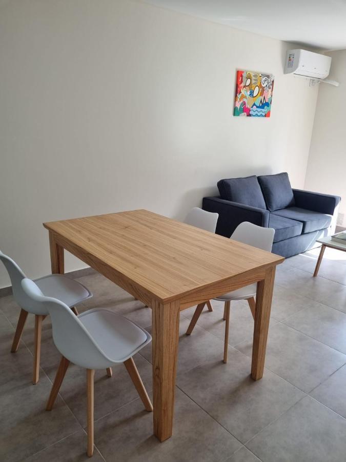 Apartment Nuevo, Bellisimo, Confort Y Muy Amplio - 2 Dormitorios, Uno En - 2 Banos Y Pileta !!